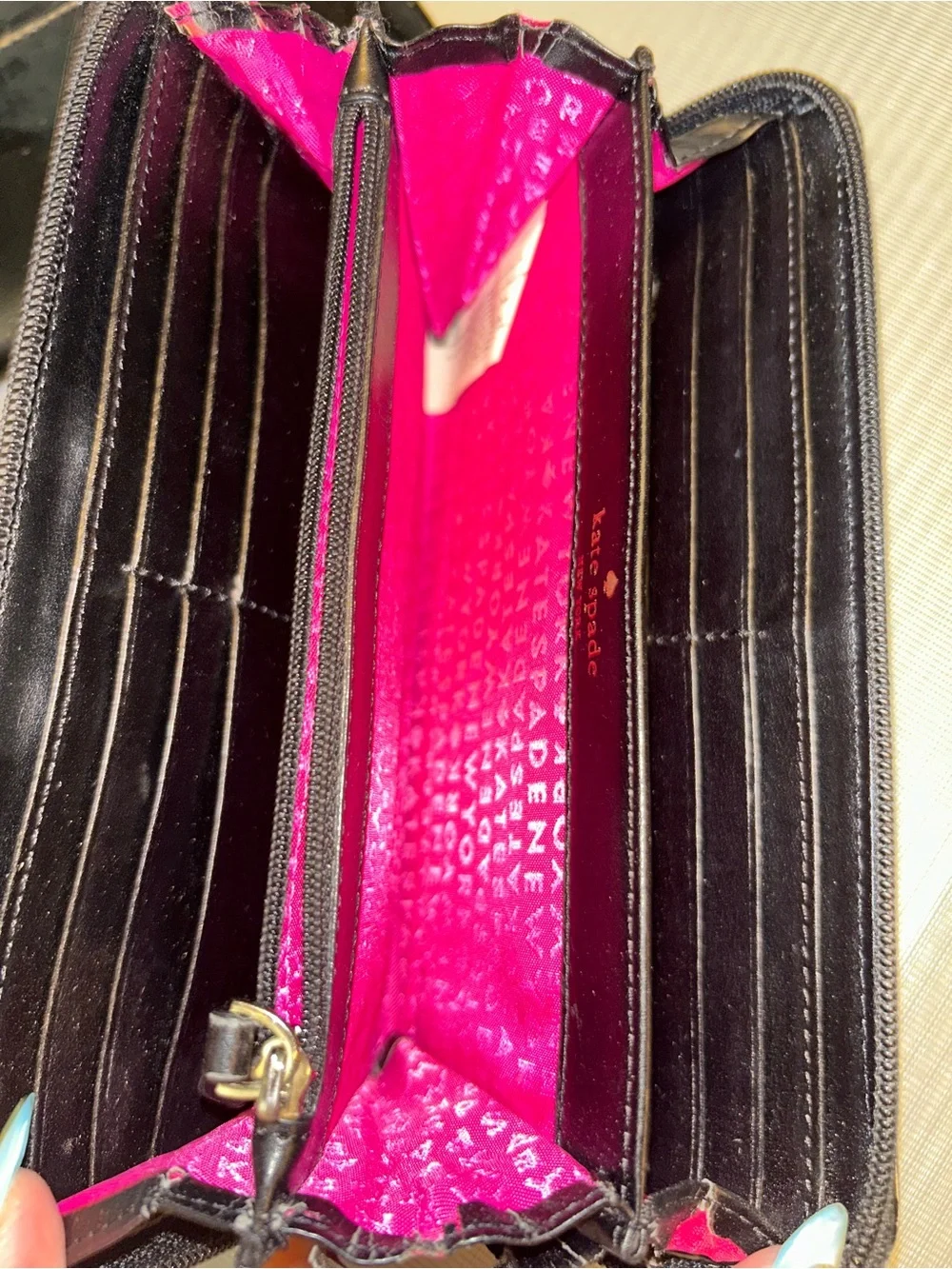 ✨REHAB✨ Kate Spade patent wallets